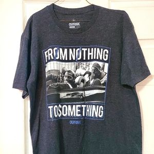 OUTRNK t shirt
